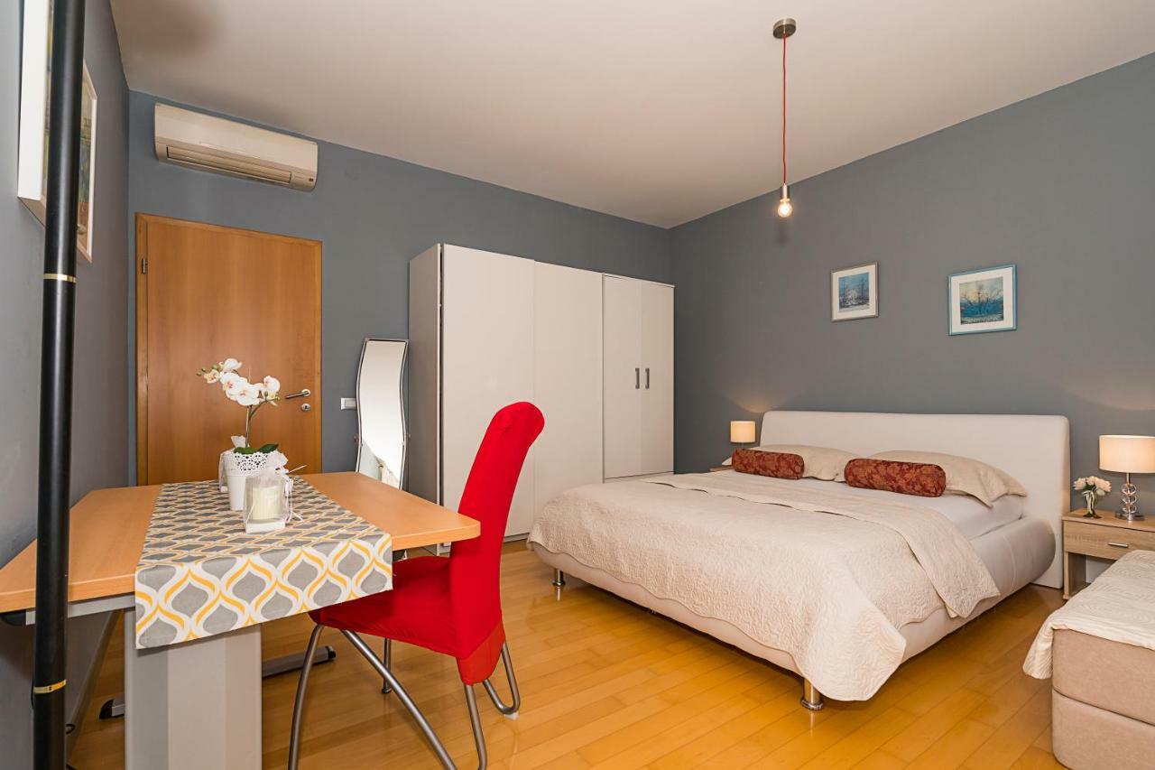 Apartment Old Town With Sea View Split Buitenkant foto